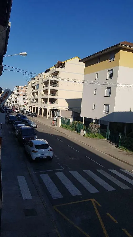 Apartment Appartement T2 Proche Gare Et Centre Bourgoin France